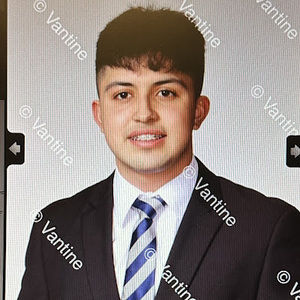 Meet your Posher, Alejandro